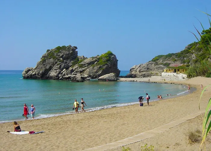 Appartement And With Swimming Pool And Sea View In Beach, Corfu *