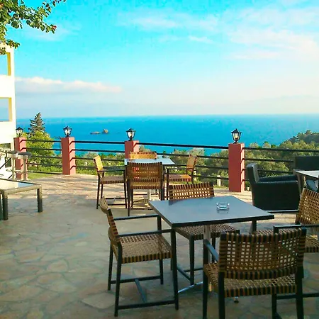 And With Swimming Pool And Sea View In Beach, Corfu Apartament